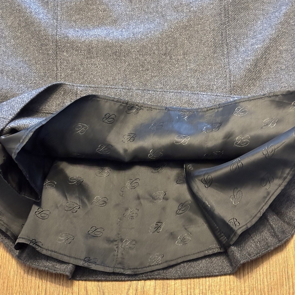 Blumarine Gray Wool Cashmere Pencil Skirt Sz 8 Italy Button Fan Back‎ Lined - Picture 5 of 11